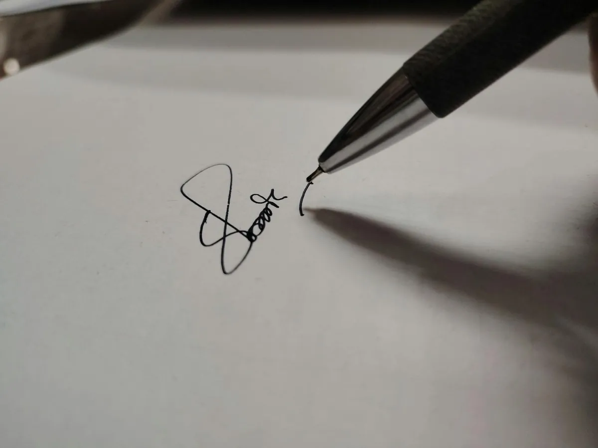 PDF24 sign tool with drawn signature